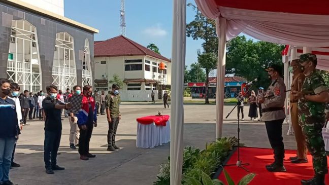 Kapolres Pimpin Apel Geng Motor, Deklarasi Pembubaran Diri Berubah Menjadi Ormas dan LSM