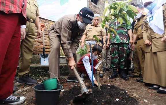 Ketua DPRD Kota Bandung Ingatkan Pentingnya Pelestarian Lingkungan
