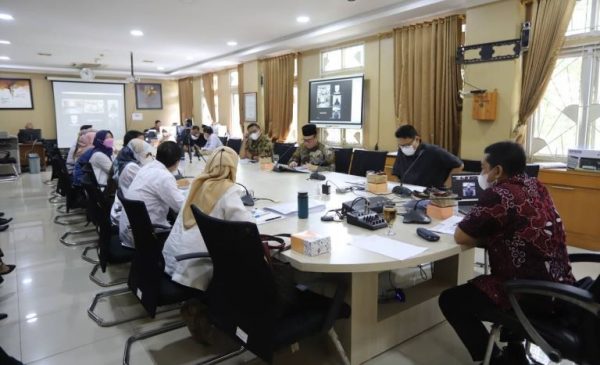 Ketua Komisi D Minta Profesionalisme Tenaga Kesehatan Kota Bandung Ditingkatkan