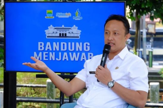 Kini Jalan Dago Bebas Kabel FO Seratus Persen