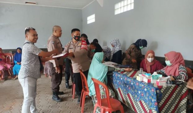 Menyongsong Hari Bhayangkara ke-76, Polisi Hadiri kegiatan Bakkes untuk Kalangan Lansia di Bojongsoang