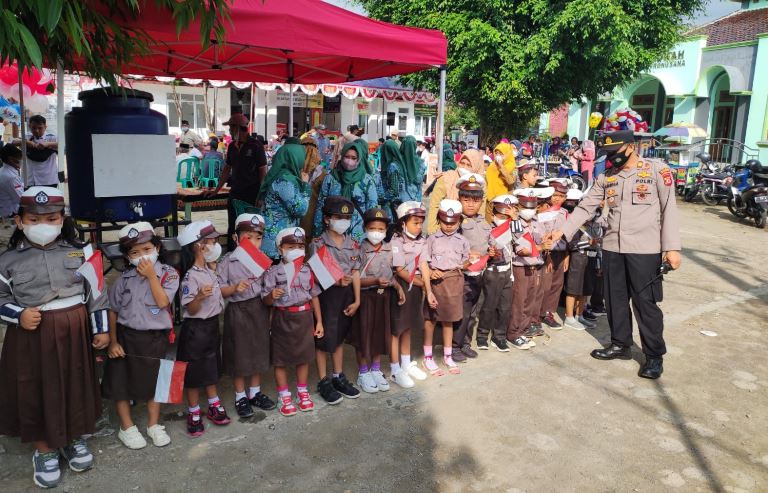 Ops Patuh Lodaya 2022, Polisi Blusukan ke Sekolah, Berikan Sosialisasi dan Penyuluhan Kepada Murid SD dan TK