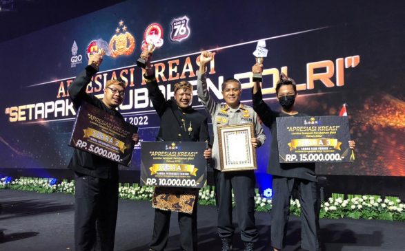 Polda Jabar Raih Juara di 3 Lomba Kreasi ‘Setapak Perubahan Polri’ dan Kabid Humas Sabet Penghargaan dari Kapolri