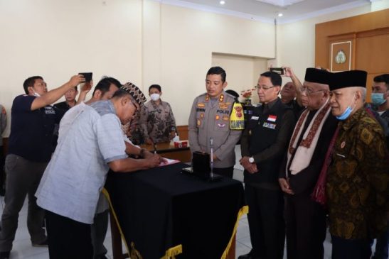 Sebanyak 12 Jemaah Ucapkan Ikrar Keluar dari Khilafatul Muslimin di Majalengka