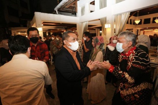 Wali Kota Bandung Minta Kinerja Camat Dirasakan Masyarakat