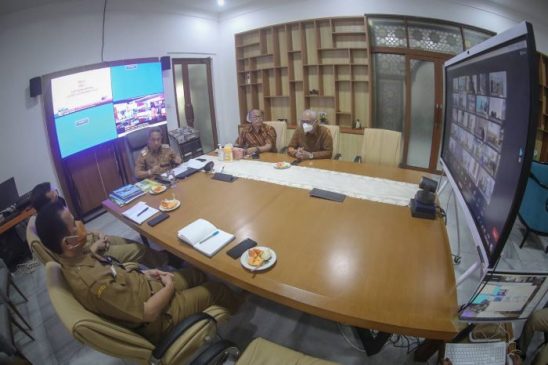 Akselerasi Program Prioritas, Wali Kota Bandung Bentuk Tim Percepatan Pembangunan