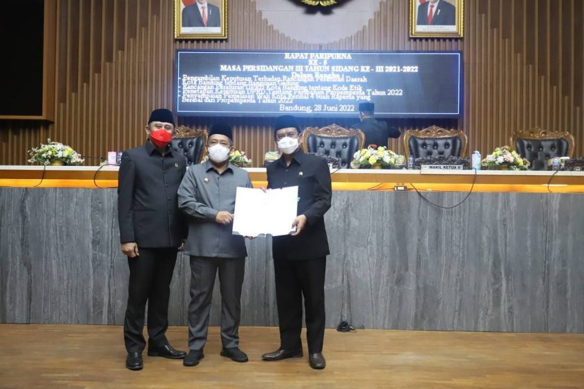 DPRD Kota Bandung Gelar Rapat Paripurna dengan Agenda Persiapan Pembahasan 4 Raperda Baru