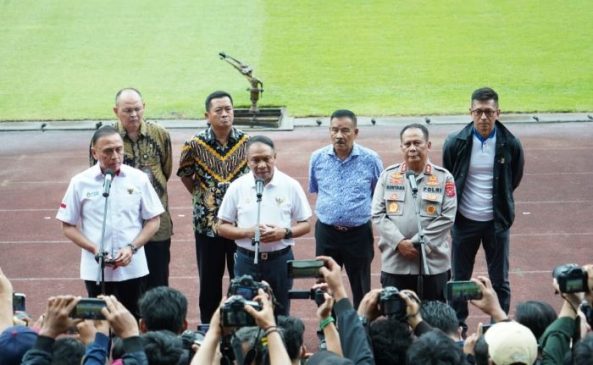 Menpora Bersama Ketua PSSI dan Kapolda Jabar Cek Kelaikan Stadion GBLA