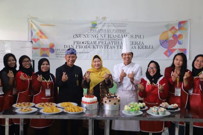 Nunung Nurasiah Harapkan Pelatihan Pembuatan Pastry Tambah Pengalaman Peserta