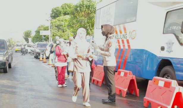 Polisi Rutin Lakukan Pengamanan Kegiatan CFD di Lapangan GGM Majalengka