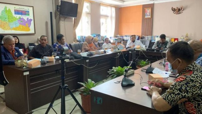 Rapat dengan Disbudpar, Komisi B Tagih Program Kerja