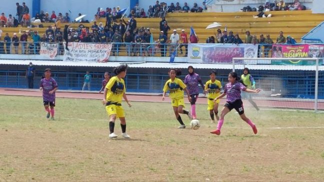 Sebanyak 8 Tim Lolos ke Babak Selanjutnya di Turnamen Sepak Bola Wanita Wali Kota Bandung Cup
