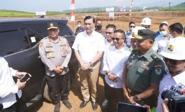 Kapolda Jabar Dampingi Menko Maritim dan Investasi ke Lokasi Pembangunan Training Center Pelatnas Atletik Pangalengan