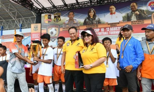 Kapolda Jabar Hadiri Penutupan Turnamen DCT KBPP Polri Cup 2022 di Stadion Arcamanik