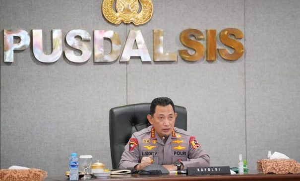 Kapolri Beri Arahan Terbaru ke Jajaran, Raih Lagi Kepercayaan Publik!
