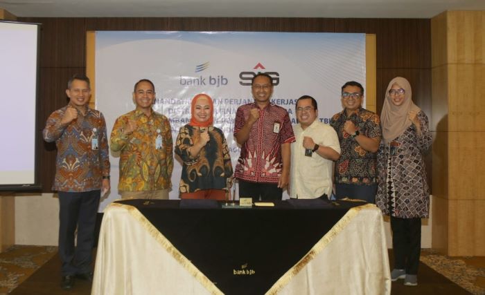 Kolaborasi dengan Semen Indonesia, bank bjb Akan Permudah Penerimaan Pembayaran Tagihan2