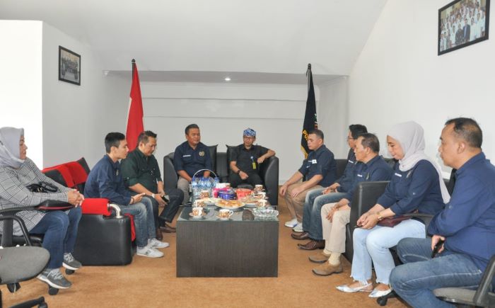PWI Kota Bandung Terima Kunjungan Safari Kesbangpol2