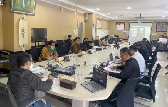 Pansus 2 DPRD Kota Bandung Tentang Pengelolaan Keuangan Daerah Bahas Inisiasi Muatan Lokal