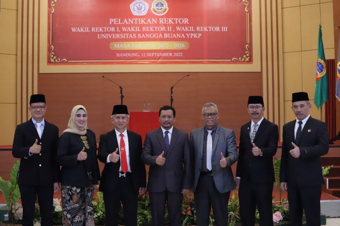 Didin Saepudin Gantikan Asep Effendy, Jabat Rektor USB YPKP Bandung Periode 2022-2026 (2)