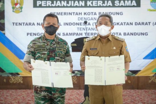 Pemkot Bandung-TNI AD Teken Kerja Sama Pengelolaan Sampah Terpadu