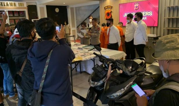 Spesialis Penipuan dan Penggelapan yang Kerap Beraksi di Cimahi Tak Berkutik Diringkus Polisi