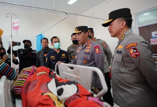 Kapolri Kerahkan Tenaga Medis Tambahan Tangani Korban Gempa Bumi di Cianjur