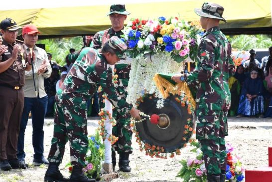 Pangdam I Bukit Barisan Tutup TMMD ke-115 Wilayah Kodam I BB