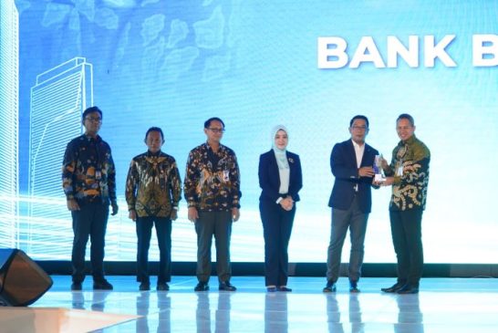 Di Ajang AJEG Jawa Barat 2022, bank bjb Raih 3 Penghargaan