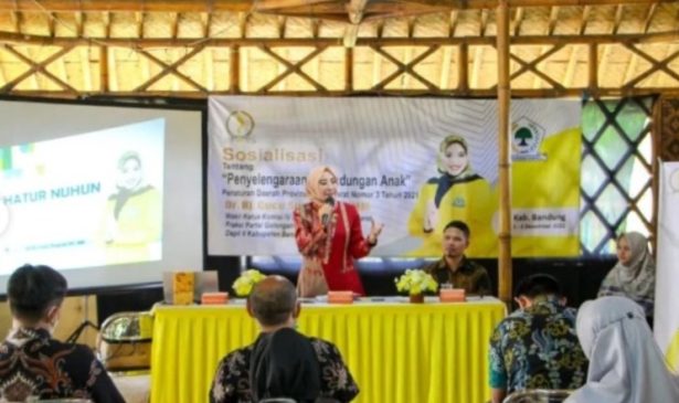 Hj Cucu Sugyati Sosialisasikan Perda Perlindungan Anak