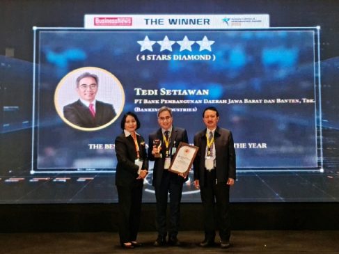 Dinilai Sukses Kelola SDM bank bjb, Tedi Setiawan Raih Penghargaan Dari Business News