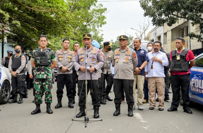 Kapolri Instruksikan Usut Tuntas Bom Bunuh Diri Di Polsek Astana Anyar ...