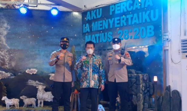 Perketat Keamanan, Sejumlah Polisi Berikan Rasa Aman Saat Perayaan Natal di Kampus Seapin dan STT Stapin