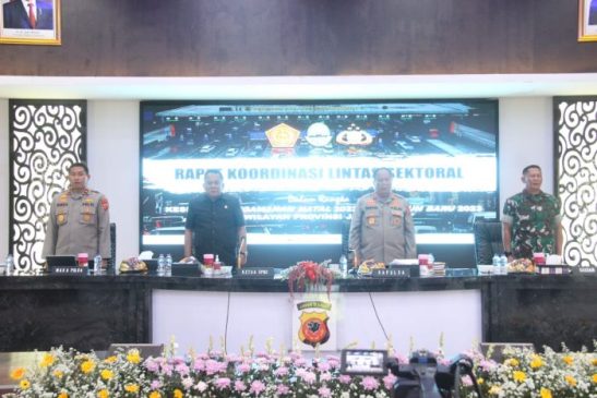 Polda Jabar Gelar Rapat Lintas Sektoral Dalam Persiapan Menghadapi Nataru Tahun 2022