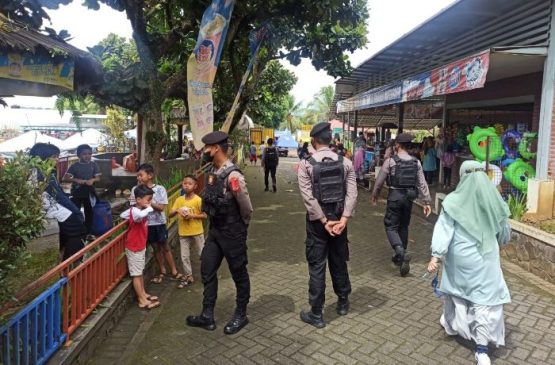 Polisi Patroli ke Sejumlah Lokasi Obyek Wisata Saat Libur Natal 2022 dan Tahun Baru 2023