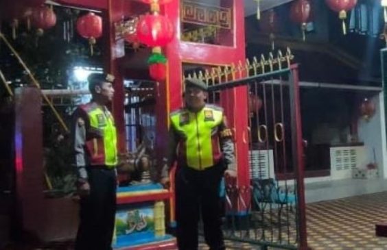 Cipta Kondisi, Polisi Patroli Dialogis di Klenteng Hok Tek Bio Ciamis