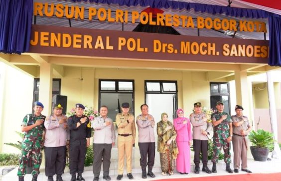 Kapolda Jabar Resmikan Rusun Polri ‘Jenderal Pol Drs Moch Sanoesi’ di Cibalagung