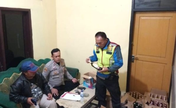 Pergantian Tahun 2023, Polisi Gelar Patroli Gabungan TNI -Polri, Berhasil Gagalkan Peredaran Miras