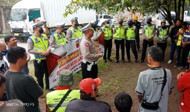 Tak Kenal Lelah, Dit Lantas Polda Jabar Gencar Lakukan Sosialisasi Ops Keselamatan Lodaya Tahun 2023