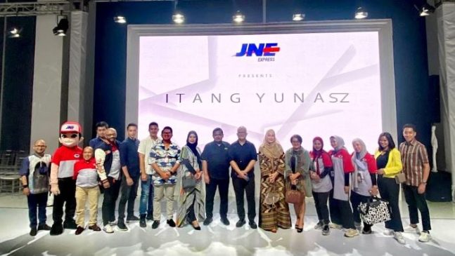 JNE dan Itang Yunasz Kolaborasi Sambut Ramadhan dan Idul Fitri