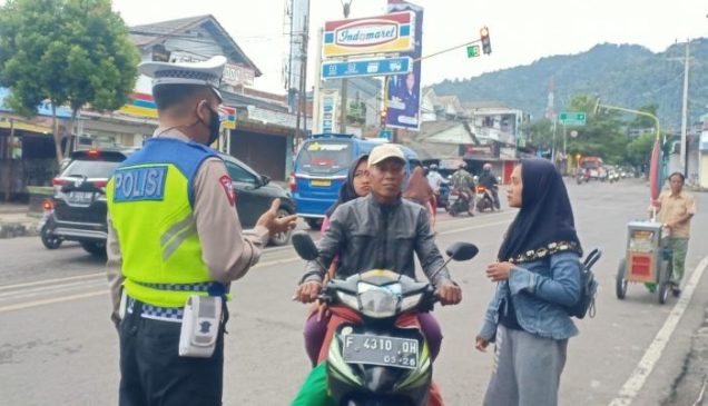 Ops Keselamatan Lodaya 2023, Polisi Tegur Ratusan Pelanggar Lalu Lintas, Pengendara Sepeda Motor Mendominasi