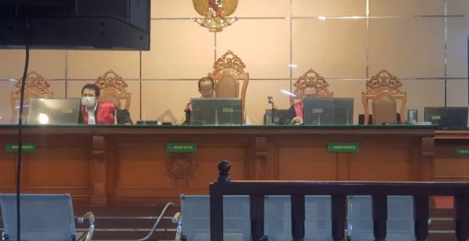 Terdakwa Kasus Suap Hakim Agung MA Disidangkan di PN Tipikor Bandung