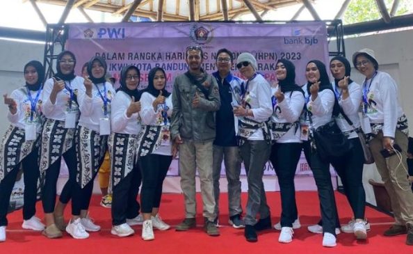 Ajak Masyarakat untuk Berolahraga, IKWI Kota Bandung Gelar Lomba Aerobic dan Zumba Party