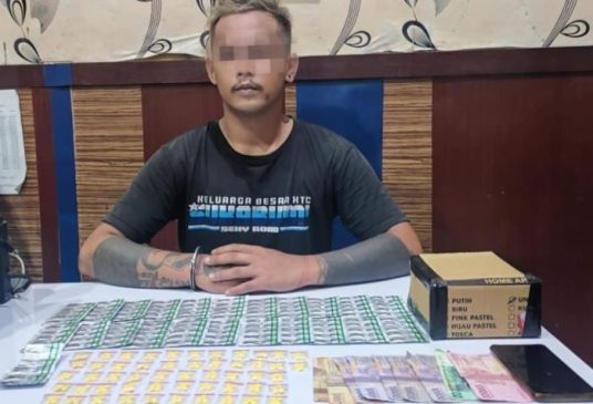 Miliki Ratusan Butir Obat Tanpa Izin Edar, MR Diciduk Polisi di Sukabumi