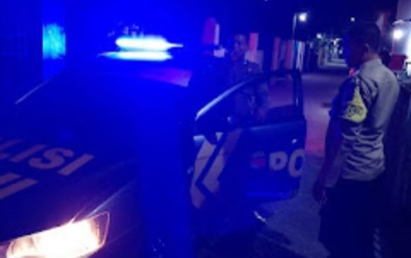 Polisi di Subang Bangunkan Sahur Warganya dengan Lantunan Asmaul Husna