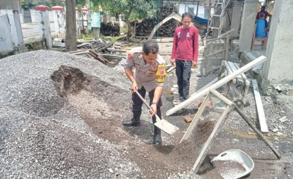 Upaya Polisi Makmurkan Masjid, Ikut Bantu Bersama Warga Dalam Pembangunan Masjid