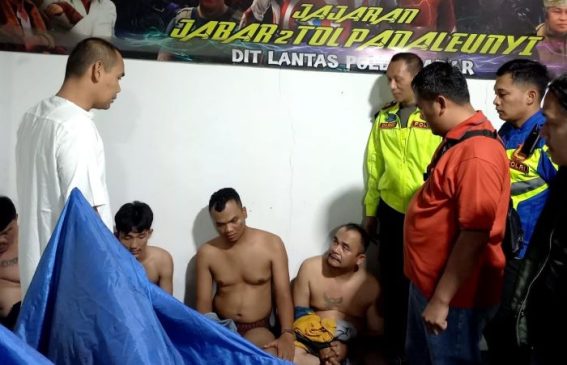Dit Reskrimum Polda Jabar Ungkap Kasus Pencurian Laptop Pemudik di Rest Area KM 147