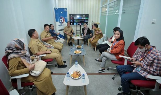 Ema Sumarna: Media Berperan Besar Sampaikan Informasi dan Edukasi Masyarakat