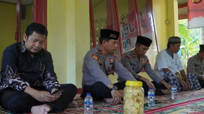 Polisi Gelar Jumat Curhat di Masjid Uswatun Hasanah Banjar