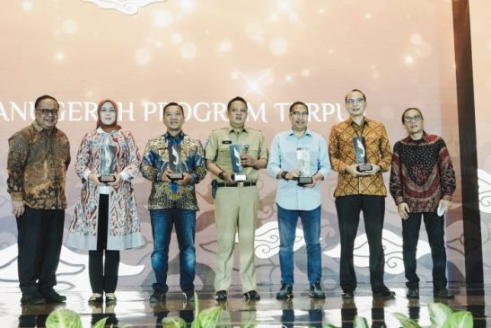 Di Pertengahan Tahun, bank bjb Kembali Torehkan Prestasi Raih Penghargaan Detik Jabar Awards 2023