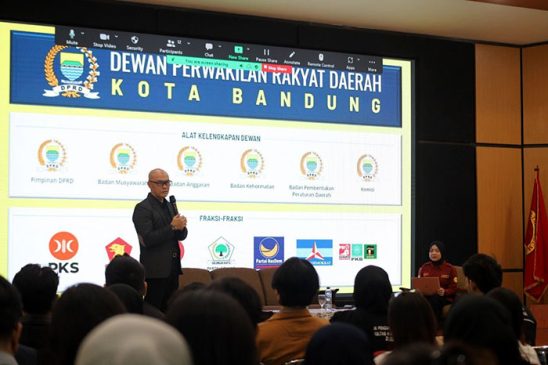 Edwin Senjaya Berikan Paparan di Training Legislatif Nasional